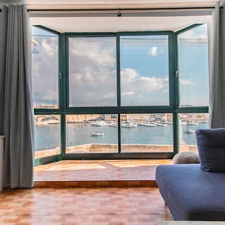 비르구 Grand Harbour View 아파트 외부 사진