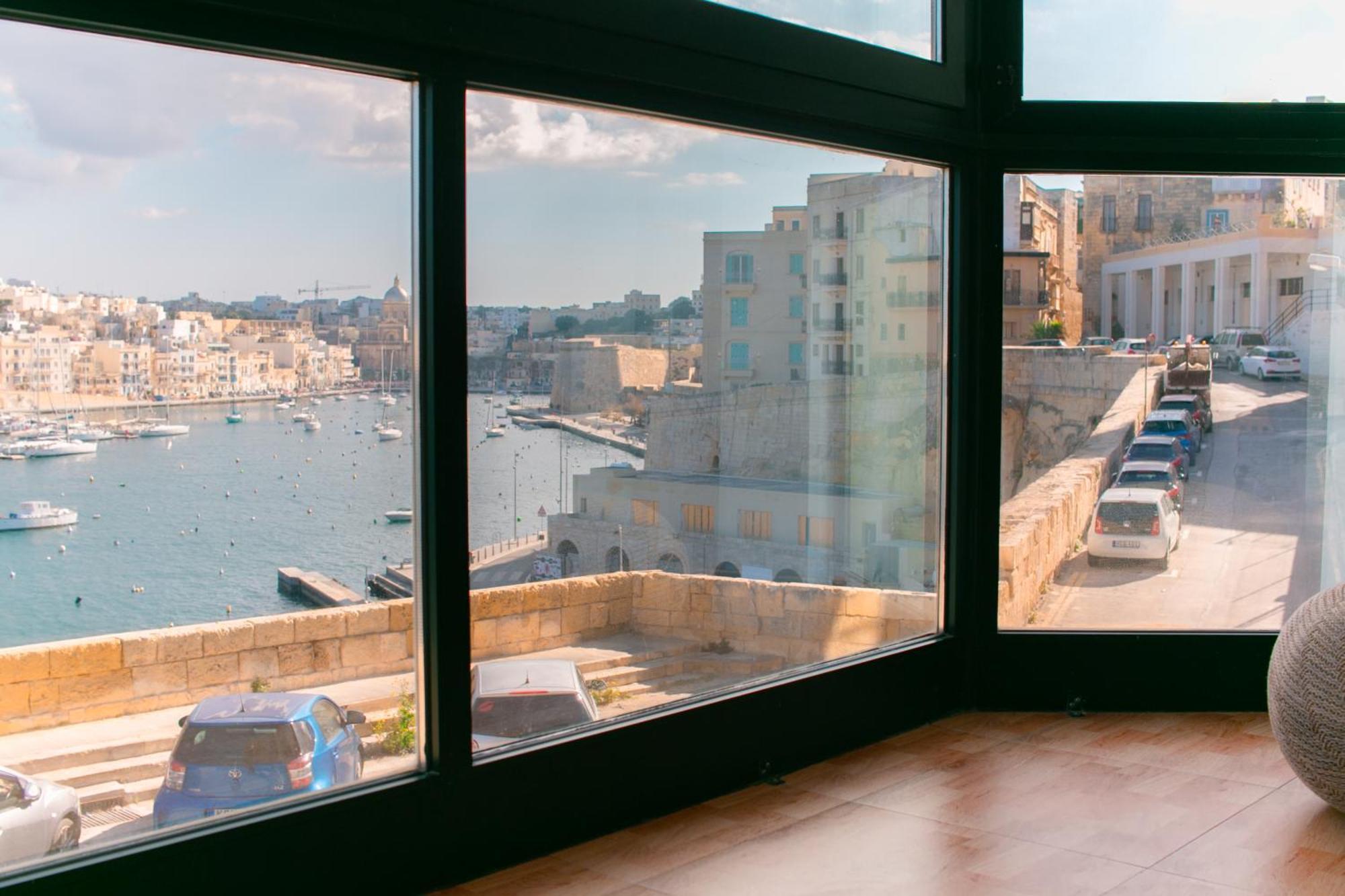 비르구 Grand Harbour View 아파트 외부 사진